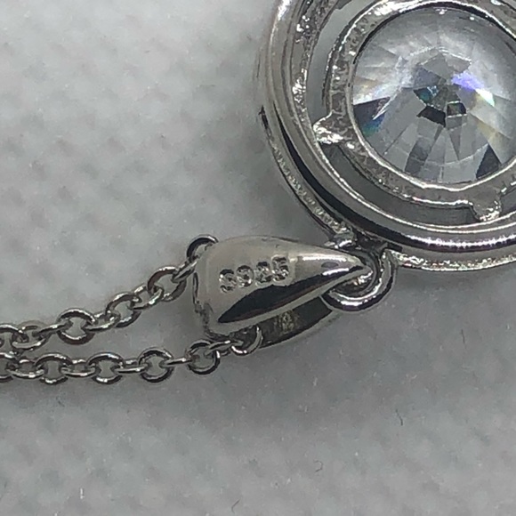 925 Sterling Silver Big Round Diamond Cubic Zirconia Pendant Necklace - Picture 6 of 8